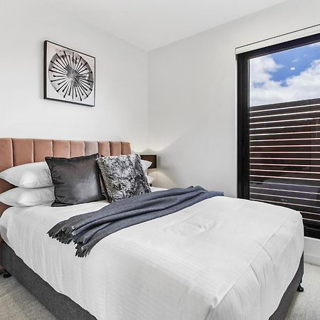 Boutique Apartment In Quiet, Sought-After Suburb Carnegie Exterior foto